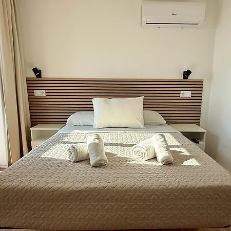 Pura Vida Bed & Breakfast 3*